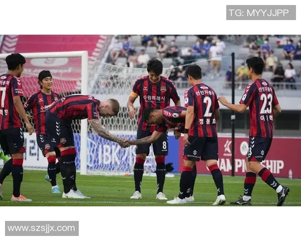 帕斯迎战蔚山现代展开激烈较量期待精彩瞬间与精彩进球的碰撞