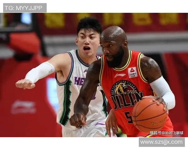 开拓者与鹈鹕激战正酣比分悬念不断引发球迷热议